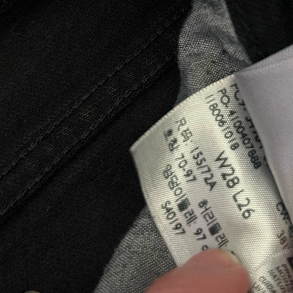 Levi’s Wedgie Straight Black Size 28 - Picture 5 of 7